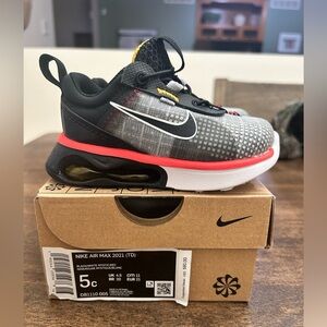 Nike Kids Sneakers - Black, Red, and Gray